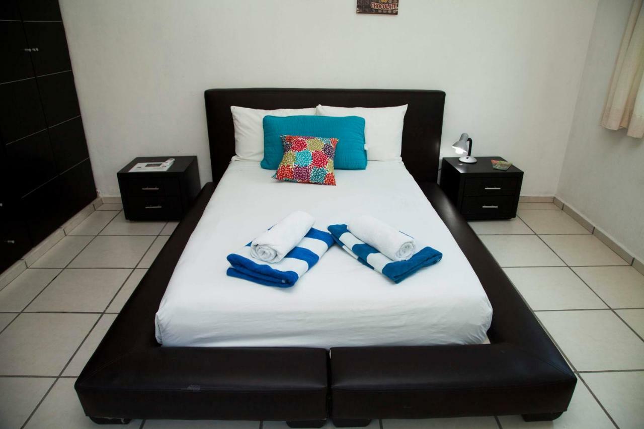 Beautiful Private For 16 Pax With Garden, Bbq&pool, * Playa del Carmen
